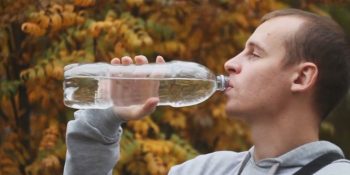 Doctor urges 8-10 glasses of water daily despite cold