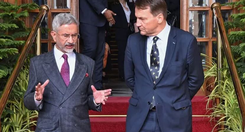 Polish minister visit to Pakistan Diplomatic row between New Delhi and Poland