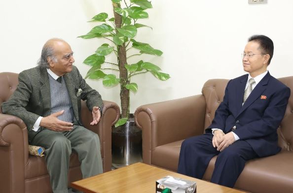 North Korean ambassador meets ISSI chairman