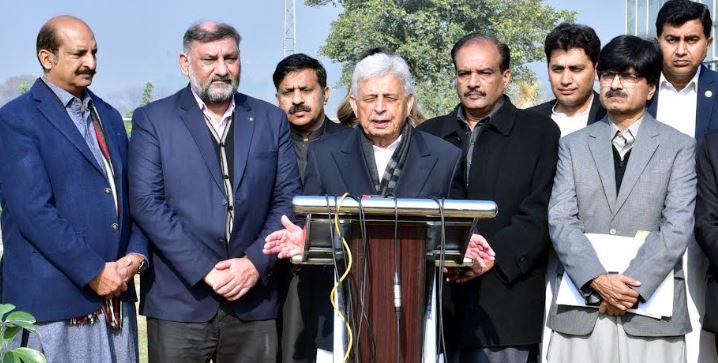 Minister inaugurates advanced crop speed breeding facilities at NARC