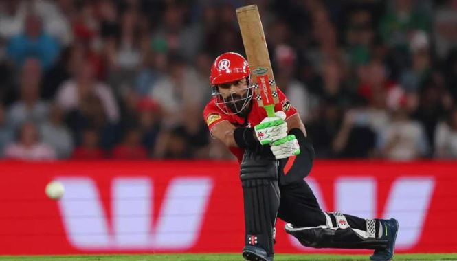 Rizwan becomes first Pakistani to be retired out for slow scoring in T20s