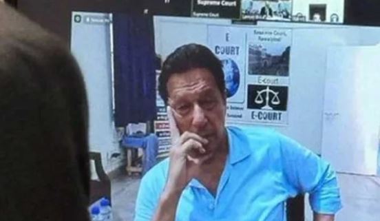 Why secrecy? PTI adamant on personal doctors access after Imran administered eye injection