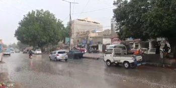 Weather turns pleasant as parts of Karachi receive hail, rain