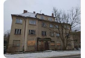 Berlin's crumbling 'Russian houses' trapped in bureaucratic limbo