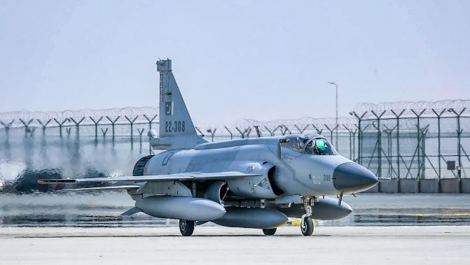 Somalia negotiating to purchase 24 JF-17 Thunder jets from Pakistan