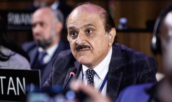 Interim PHF chief lifts ban on hockey captain after taking charge