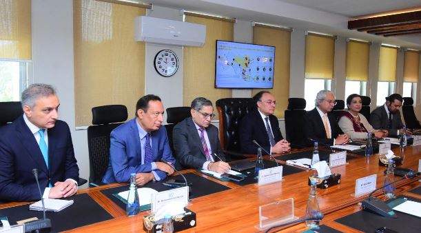 Aurangzeb vows support for Pakistan’s venture capital growth