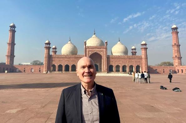 Australian High Commissioner wishes Pakistan Peaceful and Blessed Ramadan