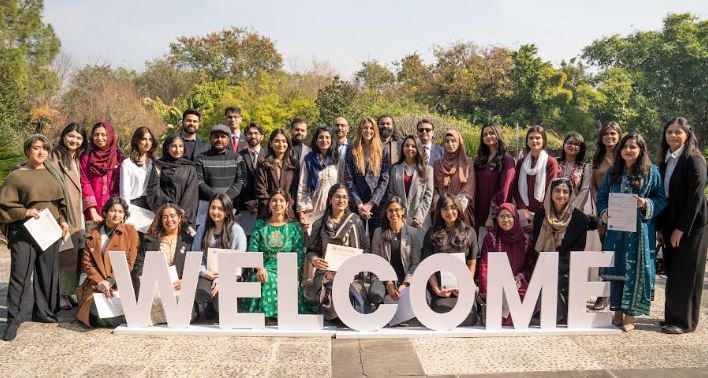 British envoy hails "Brain Gain" as Pakistani scholars return home