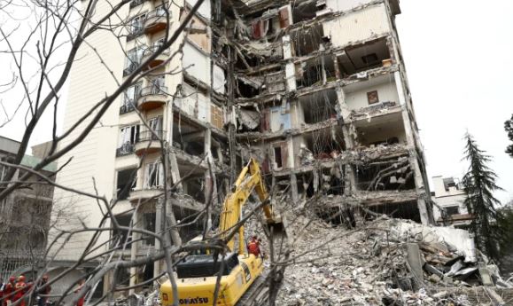 Blasts reported near Pakistan embassy in Tehran: sources