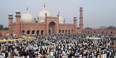 Pakistan celebrates Eid ul Fitr with prayers for unity, peace amid Mideast conflict