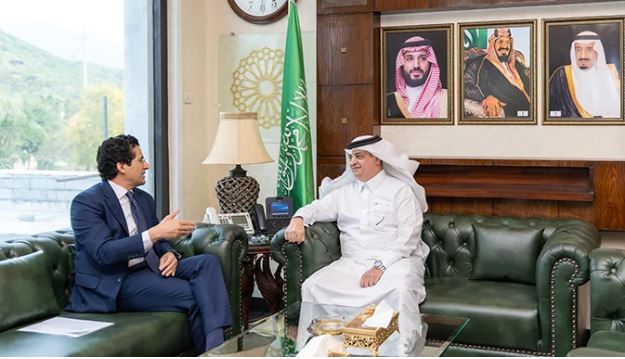 Pakistan seeks alternative oil supply route via Saudi Arabia after Hormuz Strait closure