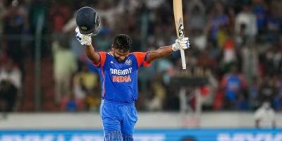 Samson seals India's biggest WC chase to make semis