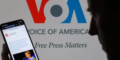 US judge orders restoration of VOA