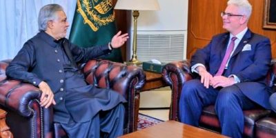 Deputy PM emphasizes regional peace to US Chargé d'Affaires