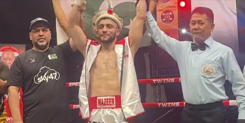 Usman Wazeer knocks out Indian boxer Baljit Singh