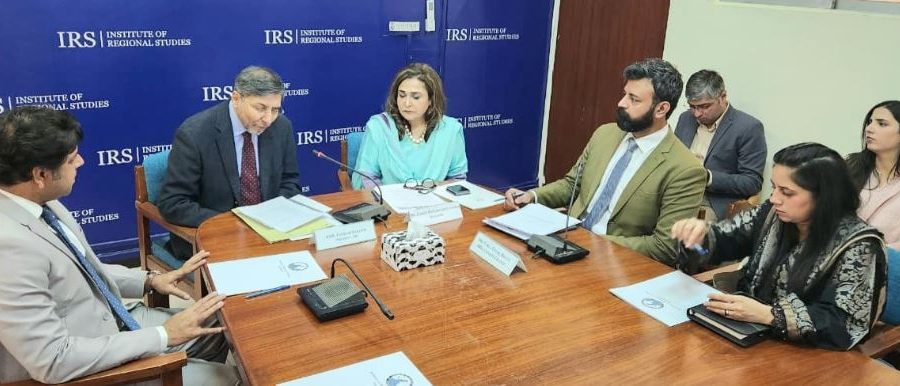 IRS convenes Pre-COP 31 dialogue on Pakistan’s climate agenda