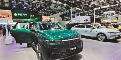 Pakistani Auto Sector Engages with Chinese Industry at Beijing Exhibition