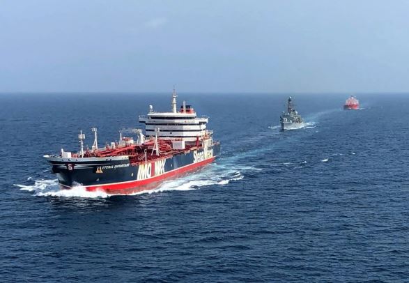 Strait of Hormuz fully open to commercial vessels, says Iranian minister