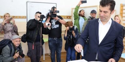 Bulgaria votes to elect new parliament
