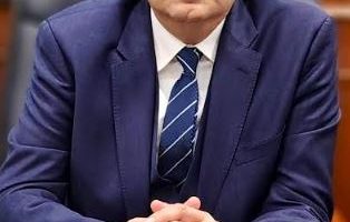 Petrol at Rs458, diesel Rs520 triggers de-industrialization fears