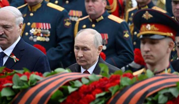 Putin says army fighting 'aggressive' Nato-backed force in Victory Parade address