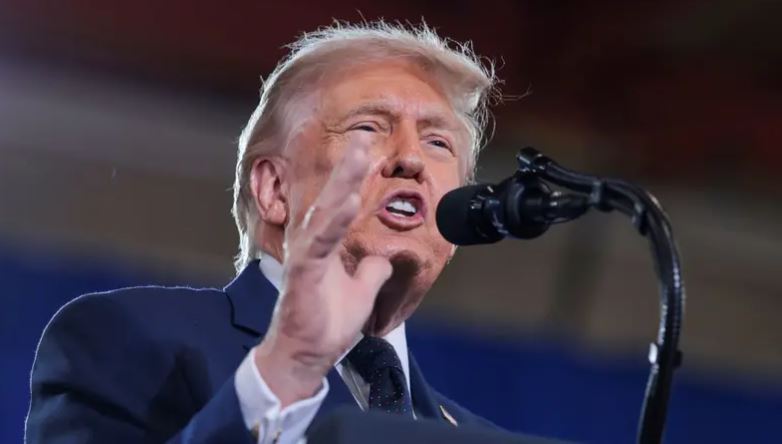 Trump says Iran blockade stays until deal is signed