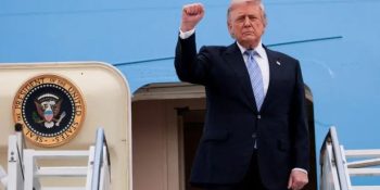 Trump announces to end blockade