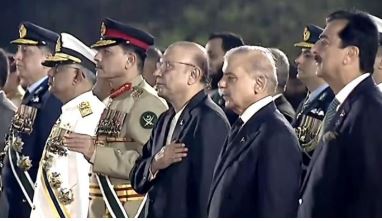 Main Marka-e-Haq ceremony gets underway at Pakistan Monument