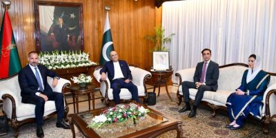 President Asif Ali Zardari receives Prince Rahim Aga Khan V