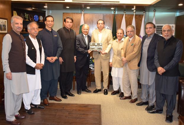 Atif Ikram Sheikh proposes special visa sticker for ECO member countries business community