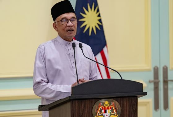 Malaysian PM faces test of public support