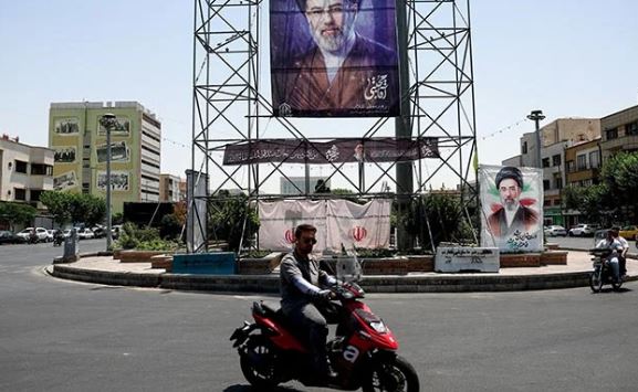 Iran, US 'agree' to halt attacks and renew talks