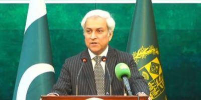 Pakistan hands over demarche to Afghan envoy