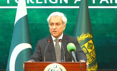 Pakistan hands over demarche to Afghan envoy