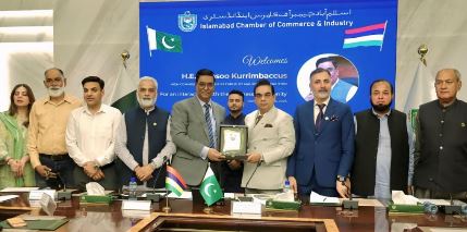 ICCI hosts Mauritius High Commissioner to deepen trade & investment ties