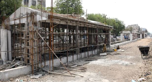 Over Rs8bn irregularities unearthed in Karachi Yellow Line BRT project: report