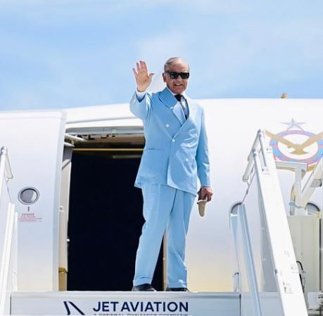 PM departs to Pakistan after wrapping up his visit to Switzerland