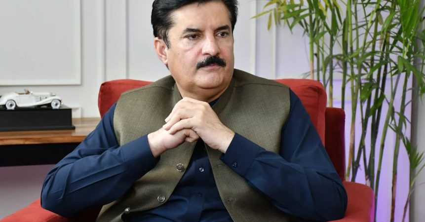KP rich in investment opportunities: Governor Kundi