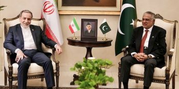 Iranian FM briefs Ishaq Dar on US ceasefire violations  
