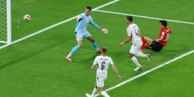 South Korea fight back to beat Czech Republic in World Cup opener