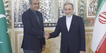 Tehran-Islamabad ties strengthen amid high-level talks