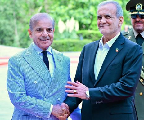 PM Shehbaz, Iran President discuss regional peace, restraint