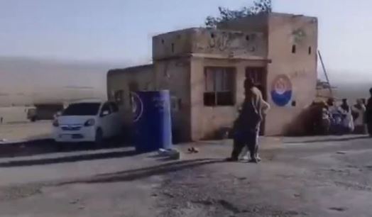 Nine cops martyred, five abducted in Ziarat police checkpoint attack