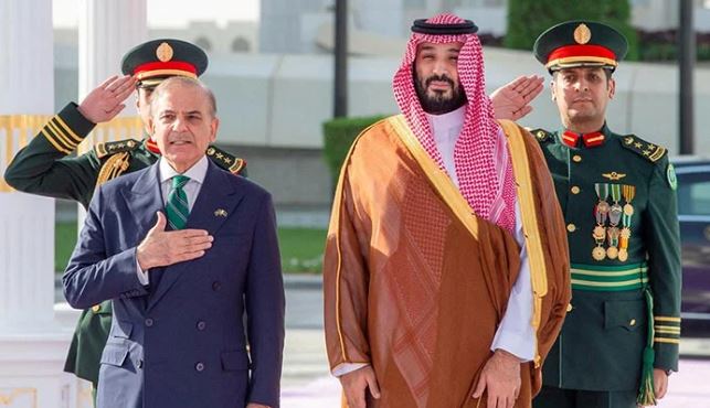 Pakistan tells Iran Houthi attacks on Saudi Arabia are its ‘red line': report