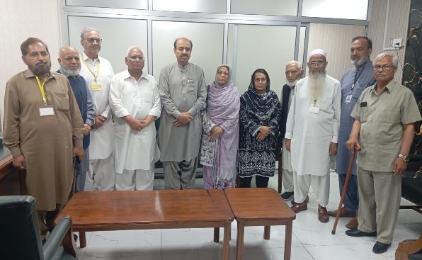 Radio Pakistan pensioners meet Standing Committee Chairman Phaleen Baloch