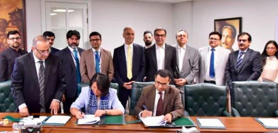 Pakistan, ADB sign agreement for Islamabad Airport outsourcing
