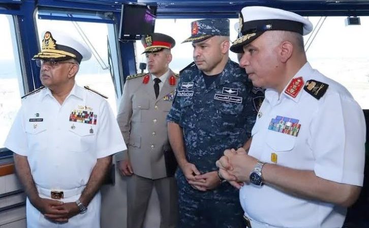 Pak, Egypt mull naval cooperation