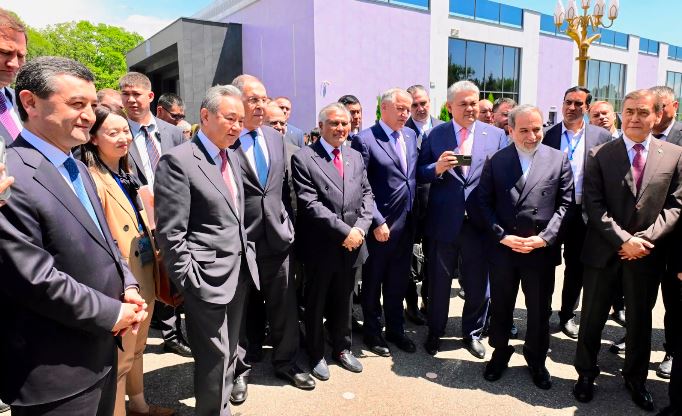 Deputy Prime Minister Ishaq Dar joins SCO counterparts at Cholpon-Ata meeting