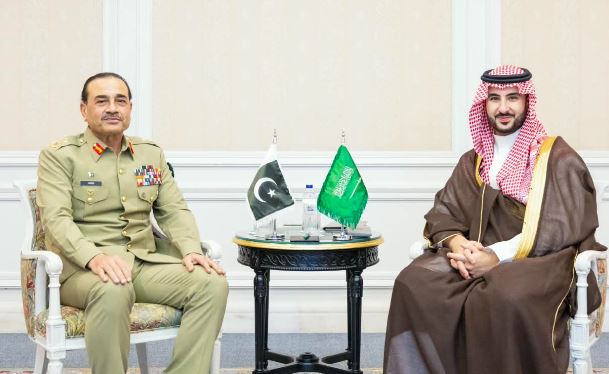 Army Chief meets Saudi, Turkish defence ministers